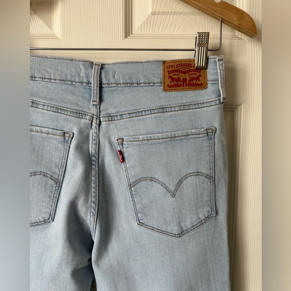 Levi’s Light Blue Jeans - 724 High Rise Straight Crop Size 29 - Picture 3 of 12